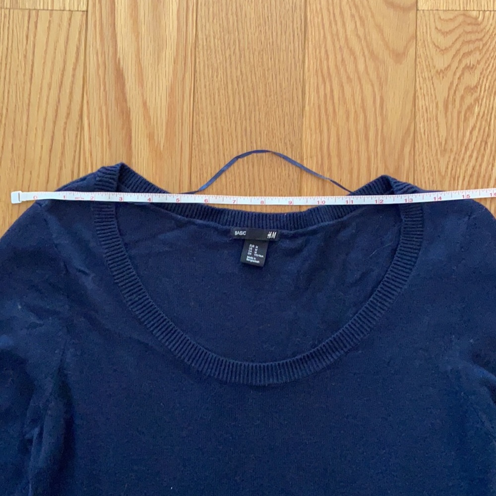 H&M sweater dress - Picture 9 of 10
